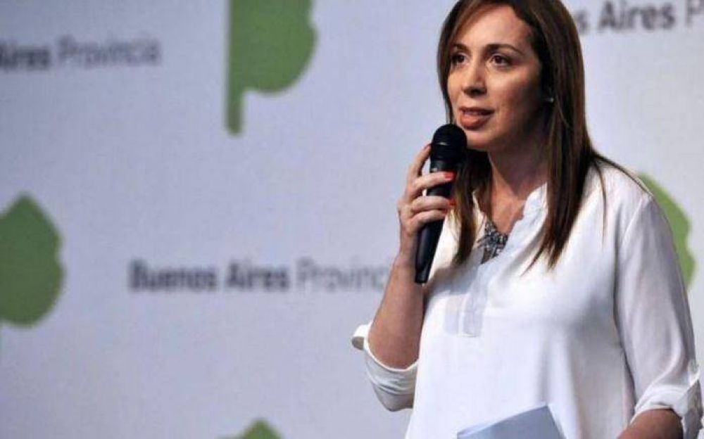 Vidal ofrece pagarles a los estatales un bono de 7 mil pesos antes de Navidad