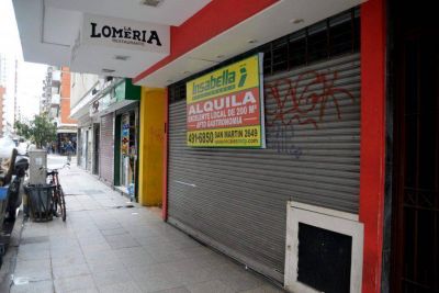 La crisis golpea al comercio: este a�o cerr� el 15% de los locales
