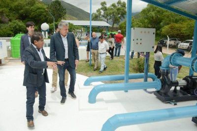 Inauguraron nueva planta potabilizadora en Lozano