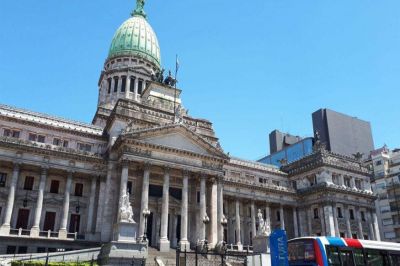 La Asociaci�n del Personal Legislativo insiste con reabrir las paritarias en el Congreso