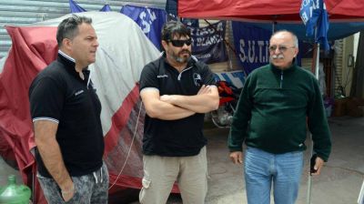 Los trabajadores de Agua Clara podr�n brindar en paz en las fiestas de fin de a�o