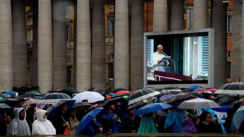 �Los reinos fundados en armas y prevaricaciones tarde o temprano se derrumban�