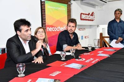 L�pez: �El hecho fundamental ac� es el acad�mico y cient�fico m�s all� del impacto tur�stico� 