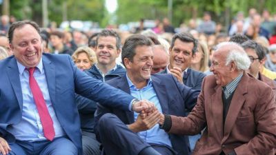 Sergio Massa, �oqui de la Universidad Nacional del Noroeste gracias a sus correligionarios de Jun�n