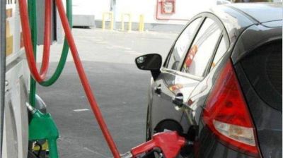 Petroleros piensan que en diciembre no bajar�n las naftas