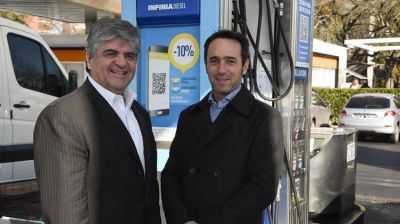 Sin gastos y acreditaci�n inmediata: Las app se posicionan en las Estaciones de Servicio para competir con las tarjetas