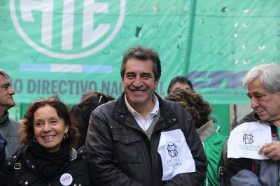 ATE logr� el pase a planta de 3.650 trabajadores en La Rioja