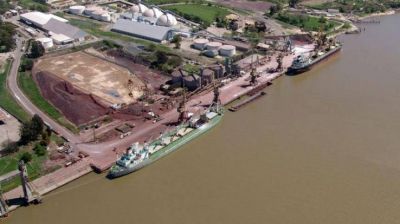 Diputados denuncian intento de privatizaci�n de Puertos provinciales