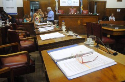 El bloque del intendente, cada vez m�s debilitado en el Concejo