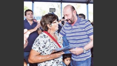 Insfr�n anunci� un bono de 5.000 pesos para estatales, jubilados y pensionados
