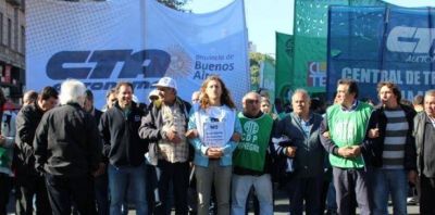 Bombos y ruido contra el Presupuesto: adentro el debate, afuera la protesta