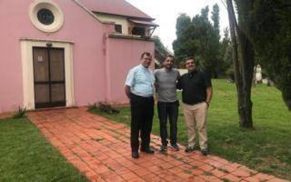 El Intendente de Berazategui, Patricio Mussi, visit la Dicesis de Quilmes