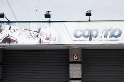 M�s despedidos por otra empresa que cierra en Luj�n
