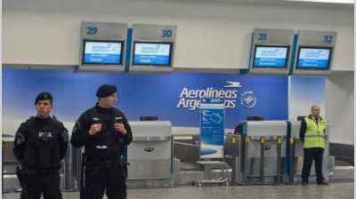 Aerol�neas reconocer�a deuda a cambio de paz social con gremios