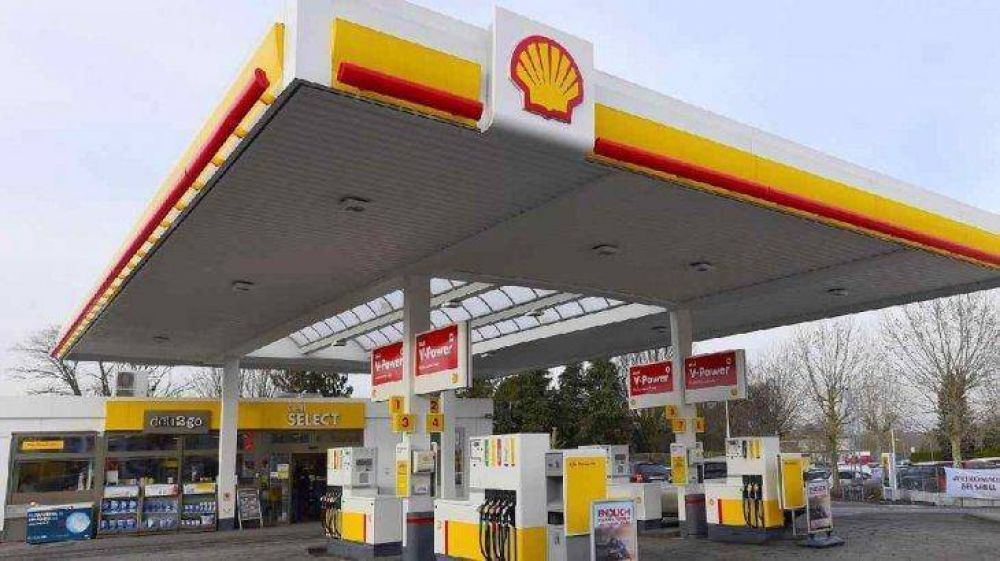 Desde hoy, Shell baja el precio de la nafta un 1,5%