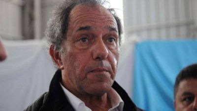 �Scioli va por la revancha? Las gorras y remeras con la leyenda 