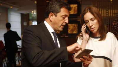 Vidal estudia desdoblar las elecciones para conseguir los votos del massismo