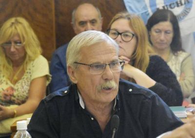 El concejal Daniel Rodr�guez carg� todos sus dardos contra el Intendente Municipal