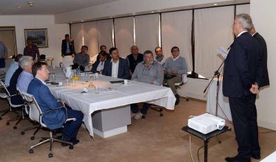 La Municipalidad particip� de un encuentro sobre energ�as renovables en Bah�a Blanca 