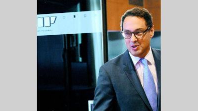 Con base presunta, la AFIP intima por empleo no registrado