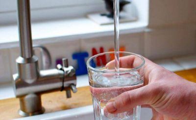 La Provincia va por un aumento del 38 % en la tarifa del agua