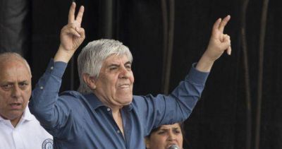 Transportistas dicen que no pagar�n el bono de 14 mil pesos firmado por Camioneros