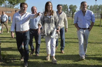 En una recorrida por varios municipios, Vidal destac� el trabajo con los intendentes para realizar obras