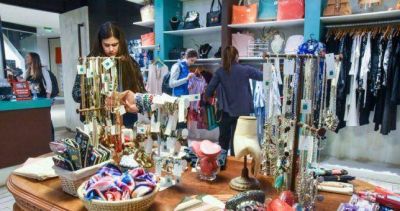 El sector mercantil creci� en puestos de trabajo en un mercado laboral que cruje