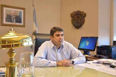 El PJ de La Pampa cerr� un frente con otros cuatro partidos