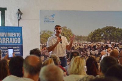 Paco Dura�ona impulsa su candidatura a gobernador con eje en el interior