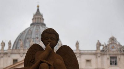 El Papa: el pesebre ense�a a ser libres de cualquier pretensi�n de �xito