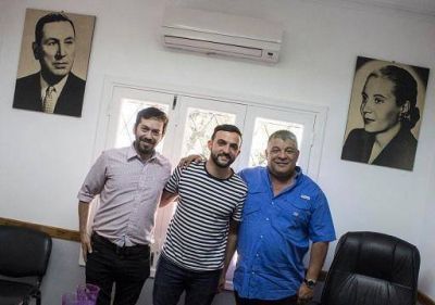 Con eje en la unidad del peronismo, el Evita se reuni� con Camioneros