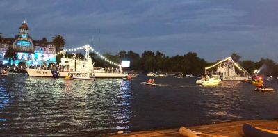 Tigre festej� el d�a de la Virgen con la cl�sica procesi�n n�utica