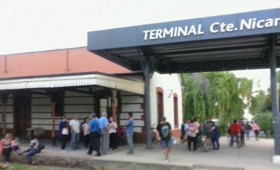 Protesta de los vecinos de Otamendi contra la empresa El R�pido del Sud