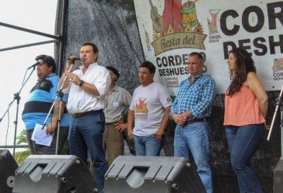 Canosa: �El municipio acompa�a y valora a las instituciones que trabajan por la comunidad�