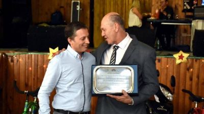 Gray junto a la C�mara Industrial de Panaderos del distrito