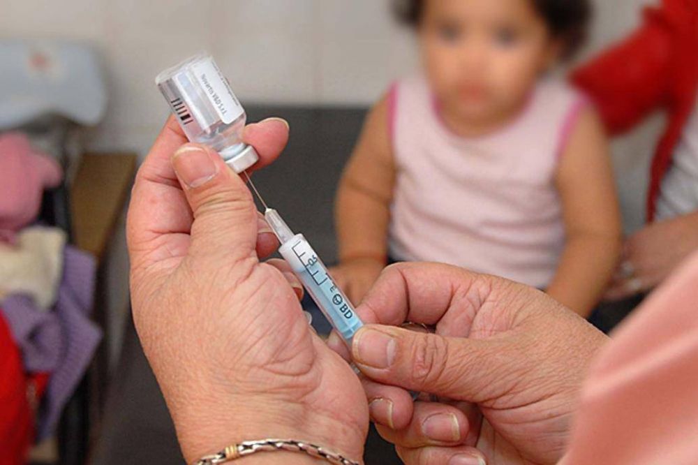Sancionan una ley que aplica mayores controles a la vacunacin obligatoria