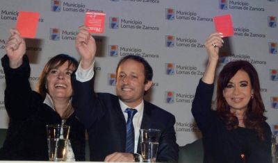 El dedo de Cristina en la negociaci�n provincial gener� algunos roces entre los propios