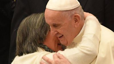 El Papa: no es cierto que la petici�n sea una forma d�bil de fe