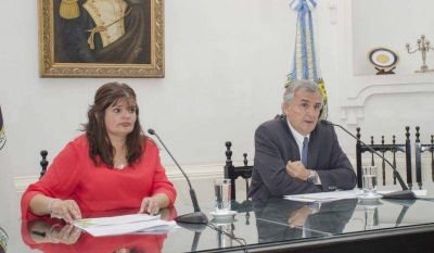 Primera Licitaci�n P�blica Internacional de equipamiento para GIRSU