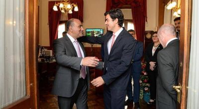 Urtubey: �prefiero a Manzur como gobernador que a Alperovich�