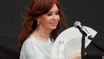 Se viene la cumbre del PJ 20 �Llevar o no llevar a CFK?