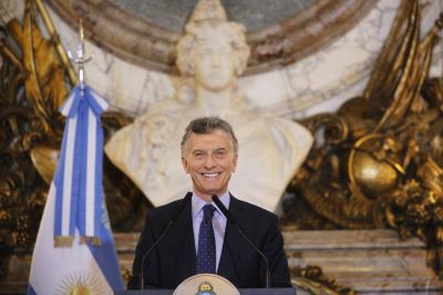 Macri fren� la ca�da de su imagen p�blica y exhibe una recuperaci�n