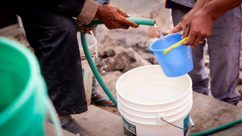 Solucionarn problema histrico de agua potable en Sorocayense