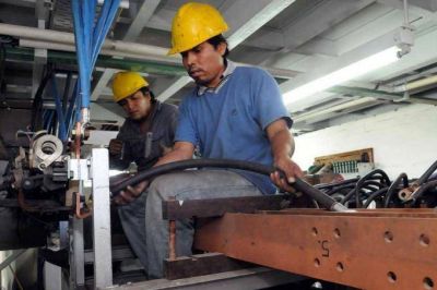 Por la crisis econ�mica, la producci�n industrial pyme lleva siete meses consecutivos de ca�da