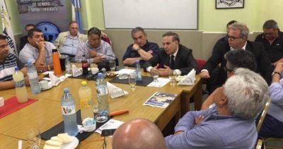 Pichetto le confirm� a los gremios que ser� candidato en 2019