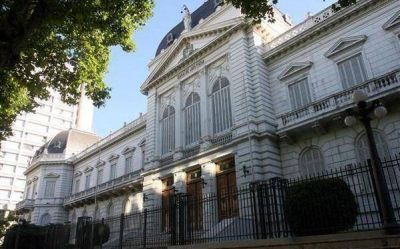 Un reclamo in�dito ante la Corte, se tiran con todo y animados por encuestas
