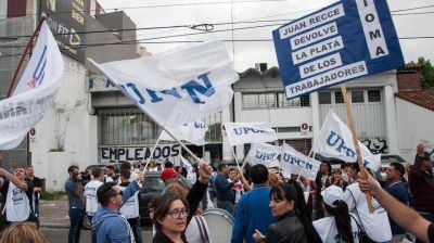 UPCN tom� IOMA para exigir el pago de horas extras ya trabajadas