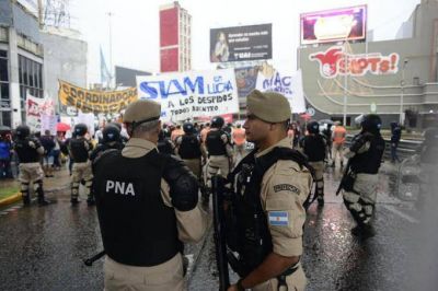 Conflicto en Siam: cortan el Puente Pueyrred�n en reclamo de la reincorporaci�n de trabajadores