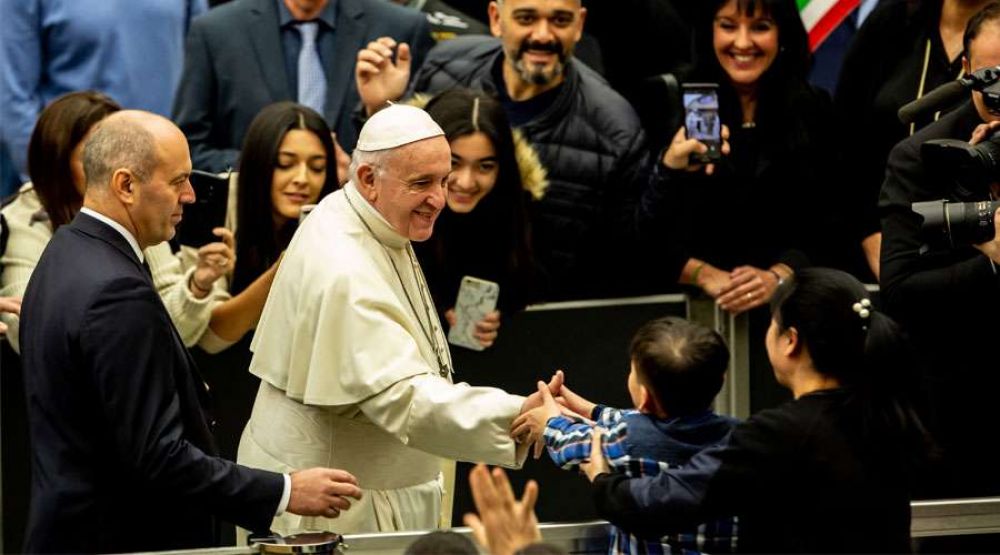 El Papa Francisco invita a dejarse sorprender por Jes�s en esta Navidad